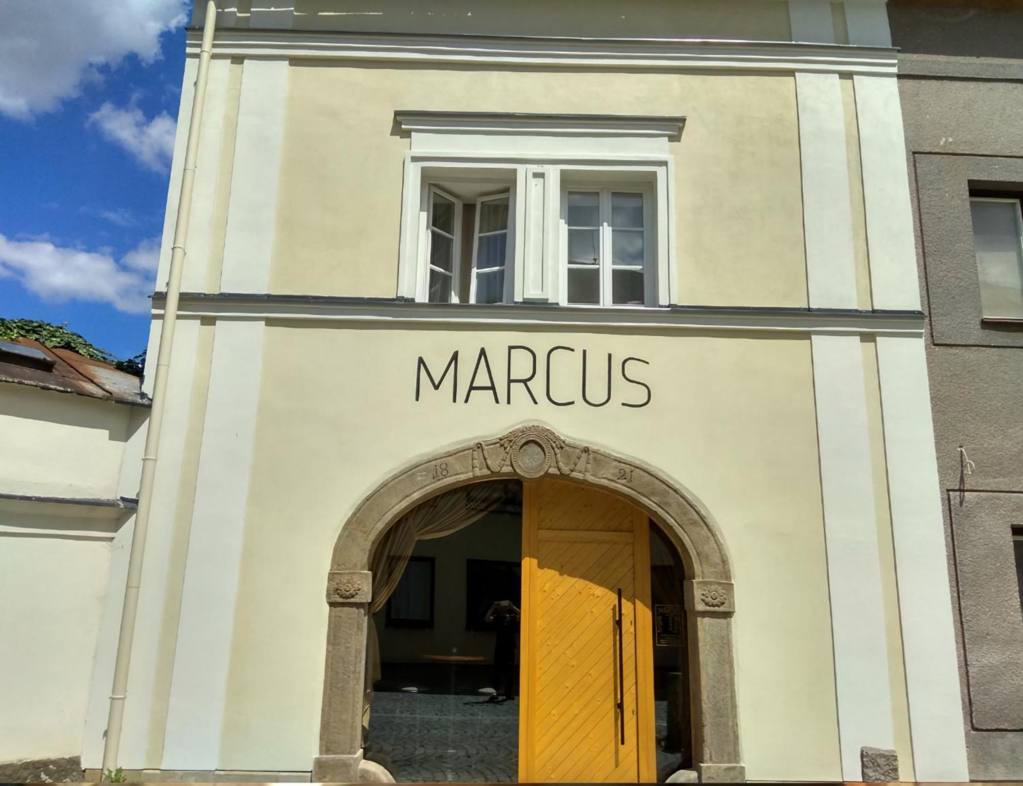 Ubytovani V Centru Lanskroun Bagian luar foto